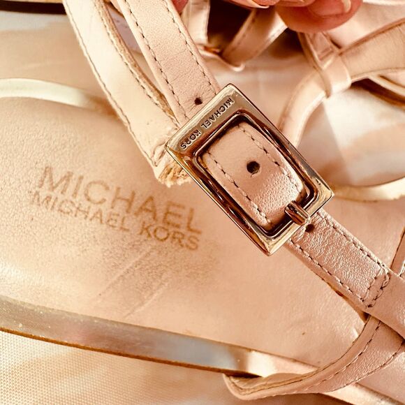 Michael Kors Posey Flat Sandals - Picture 3 of 12